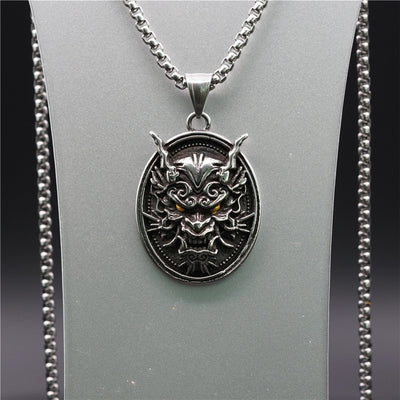 Domineering Disc Golden Eye Ghost Head Titanium Steel Men's Necklace